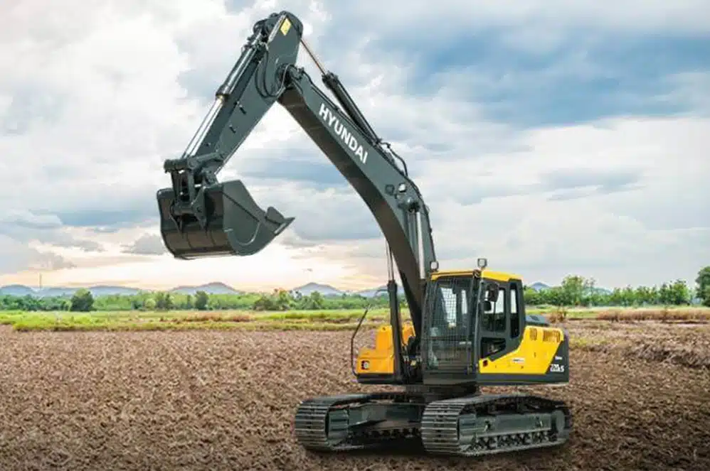 Hyundai R220LS SMART Plus Excavator