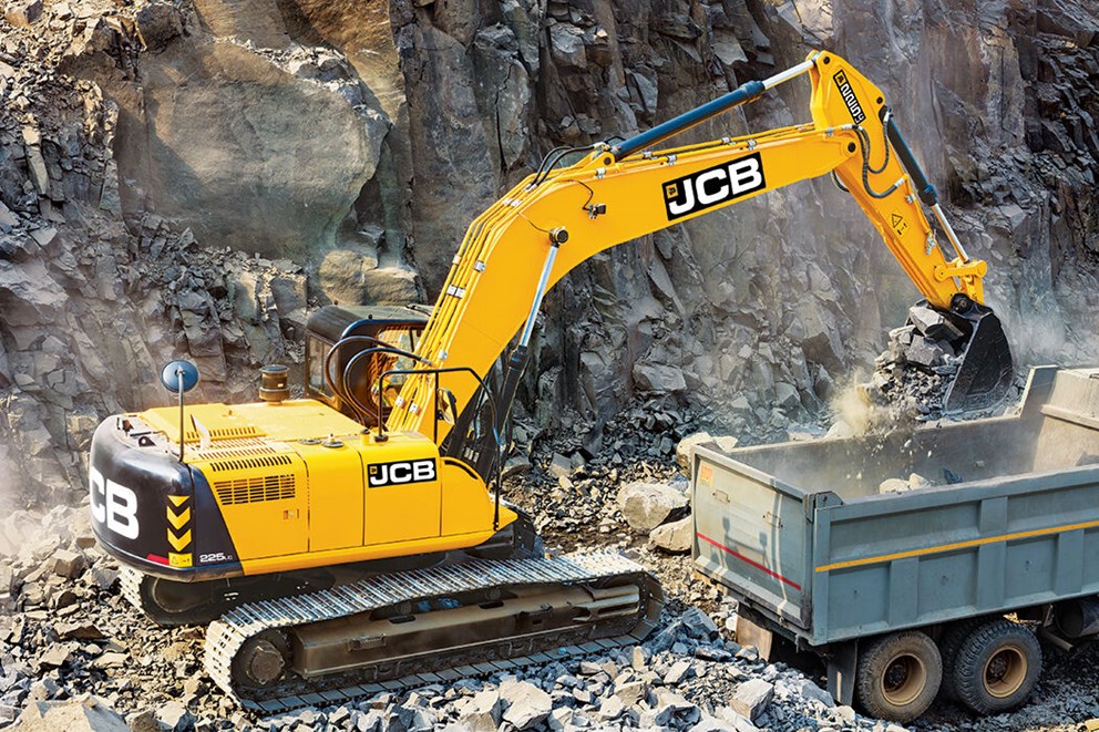 desi-machines-jcb-excavator- 225 lc eco plus-3