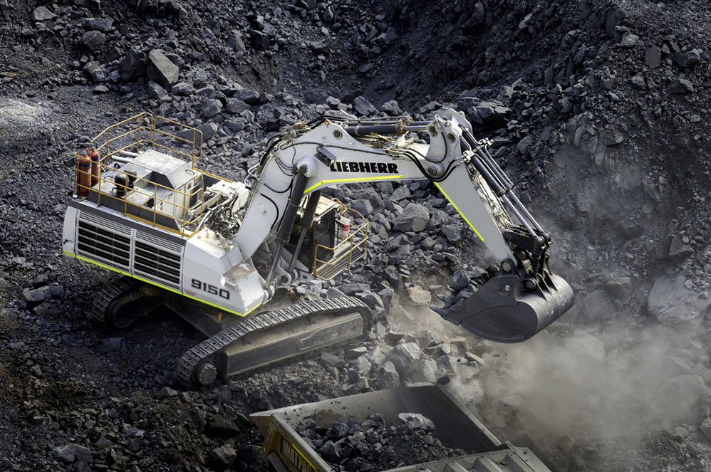 desi-machines-liebherr-excavators-r-9150-g7-2