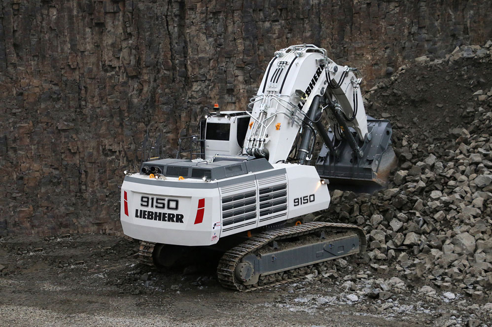 desi-machines-liebherr-excavators-r-9150-g7-3