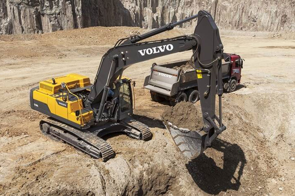 desi-machines-volvo-excavator-ec350d-2