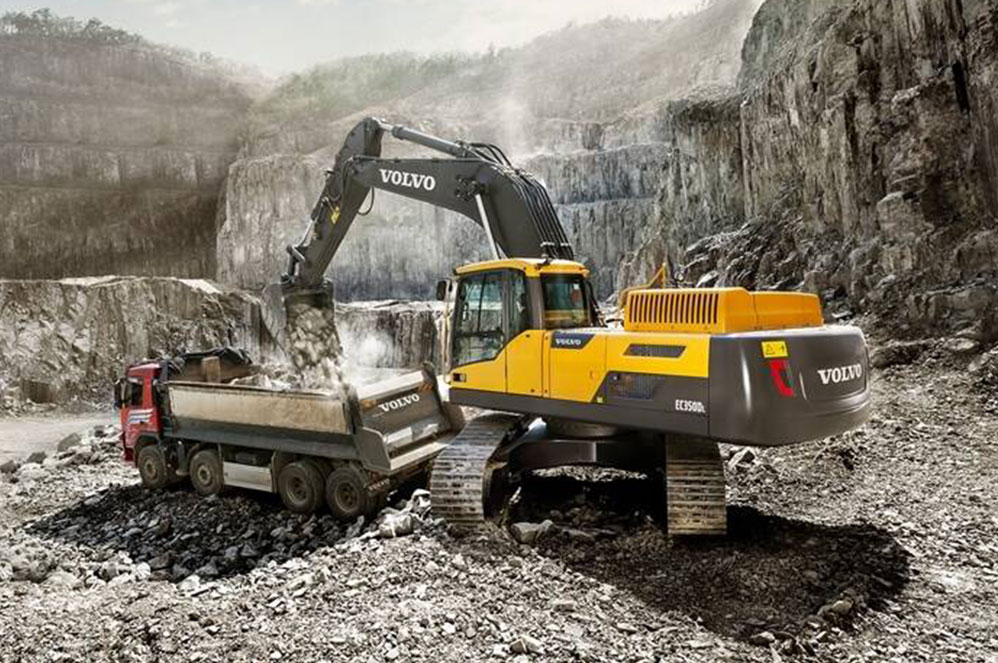 desi-machines-volvo-excavator-ec350d-3