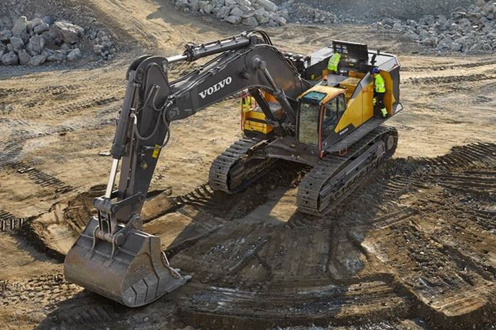 desi-machines-volvo-excavator-ec950e-3