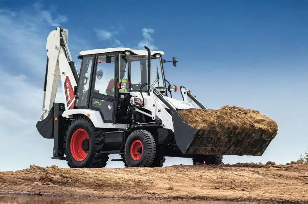 Bobcat B900 Backhoe Loader in India