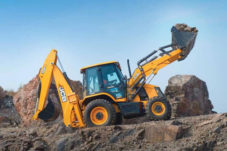 JCB 4DX