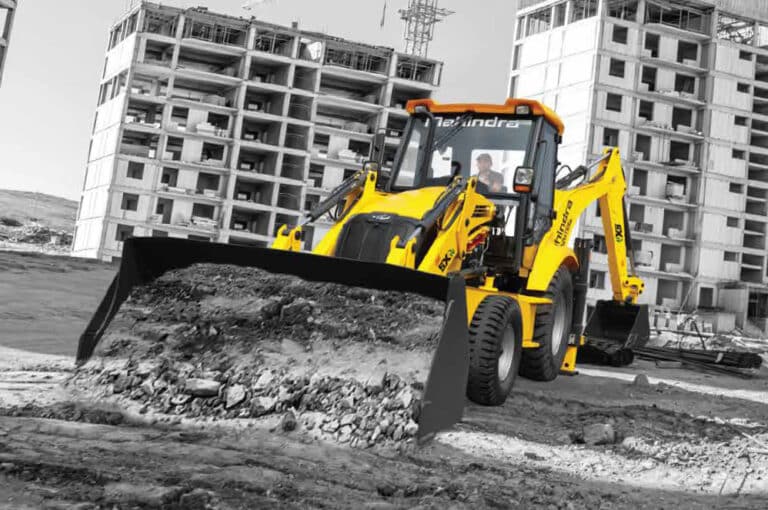 Mahindra Earthmaster SX Price