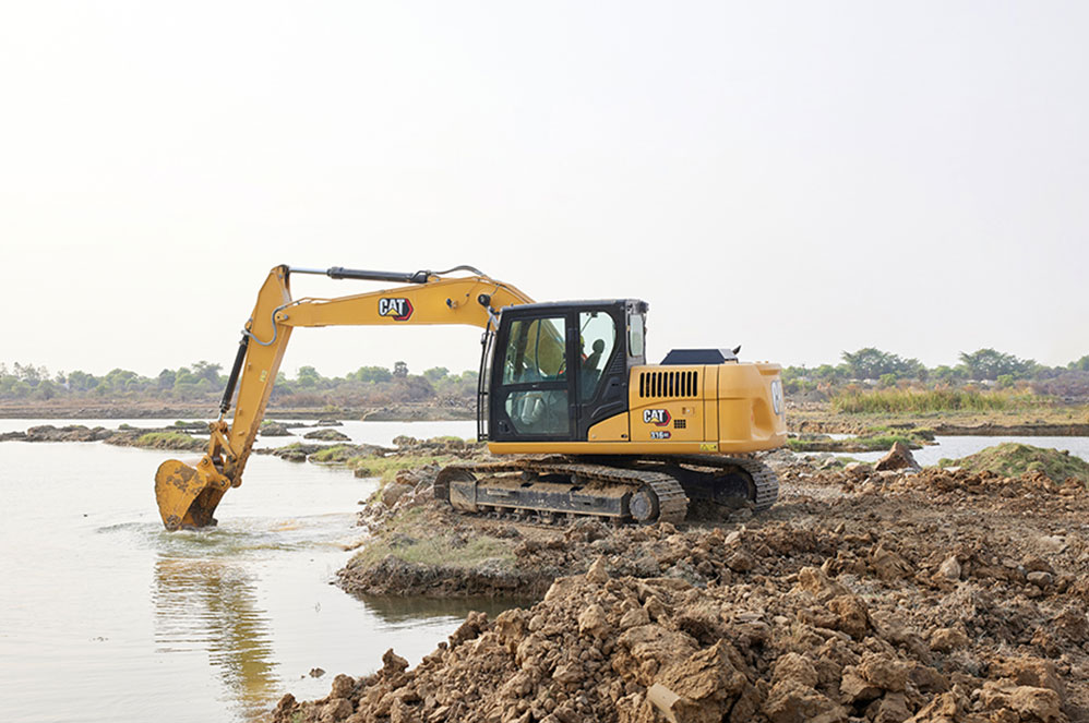 desi-machines-excavator-cat-316-gc-1