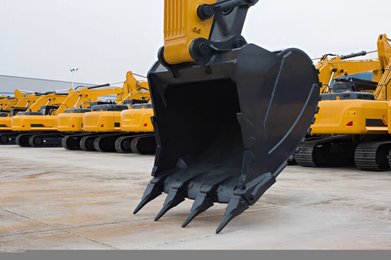 Types of backhoe buckets
