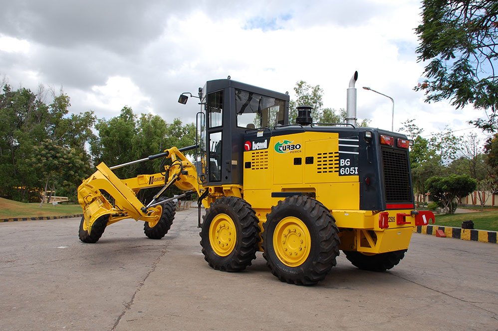 desi-machines-motor-grader-beml-bg605i-3