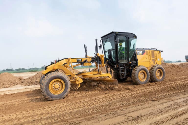 CAT Grader 120 Price in India