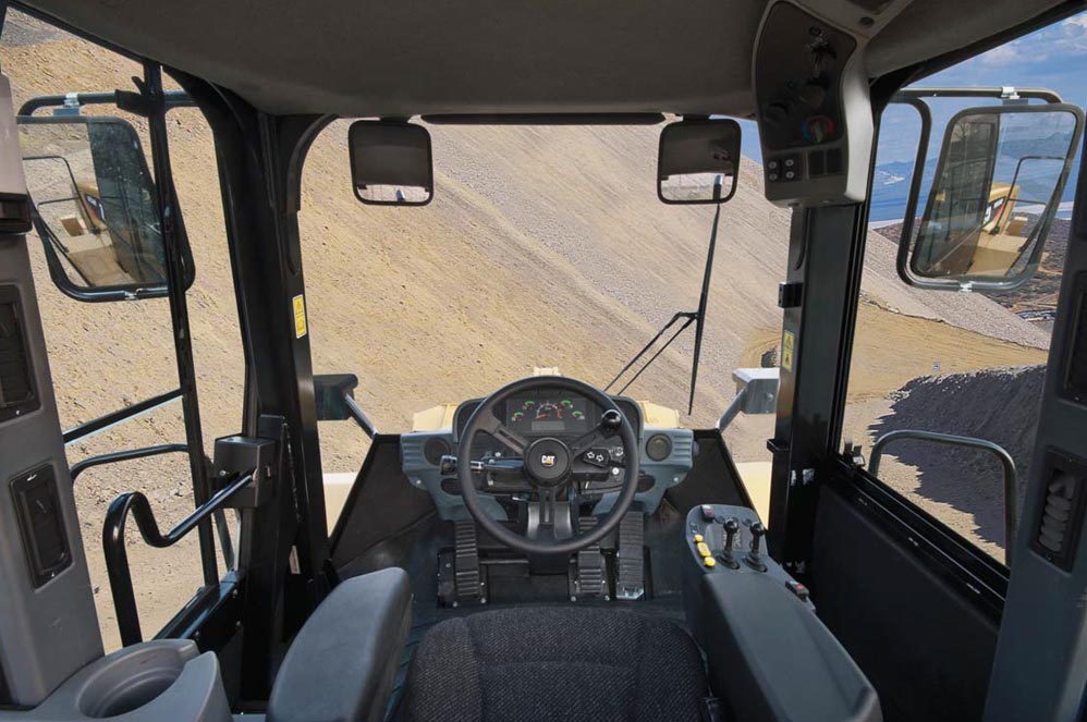 desi machines cat 966h wheel loader 3