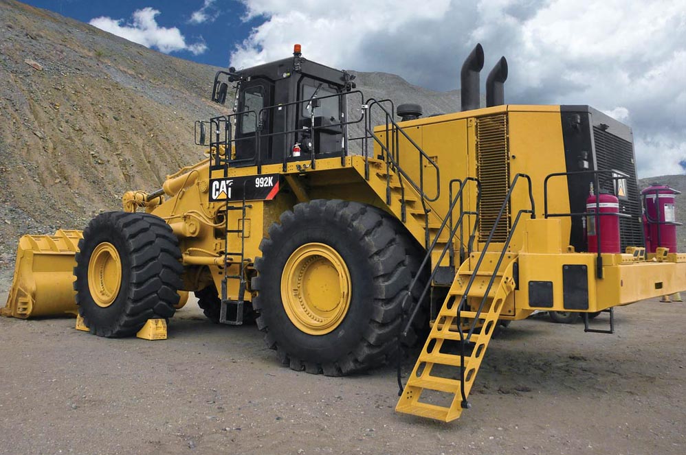 desi machines cat 992k wheel loader 1