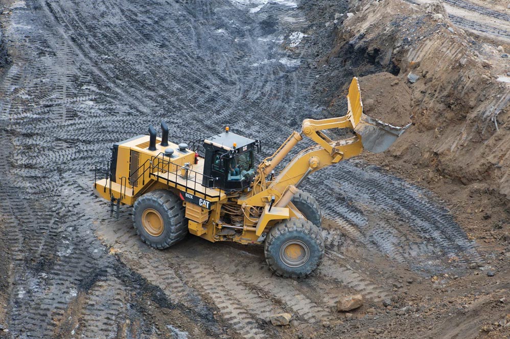 desi machines cat 992k wheel loader 2