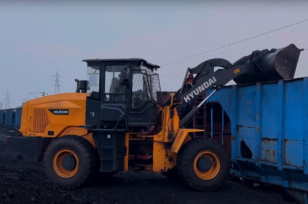 desi machines hyundai hl930i wheel loader 1
