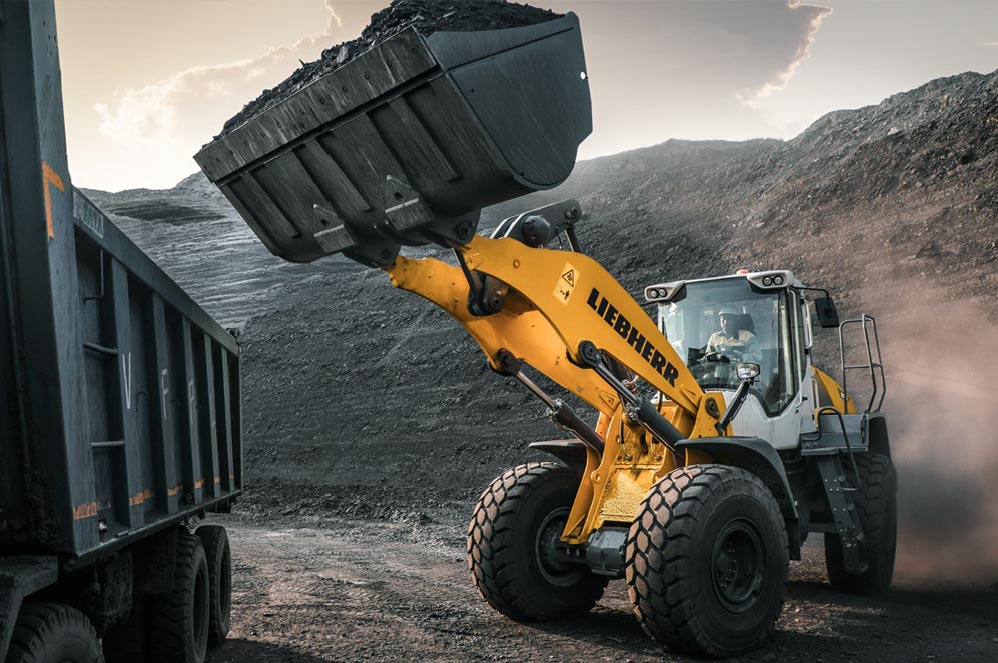 desi machines liebherr l566 wheel loader 2