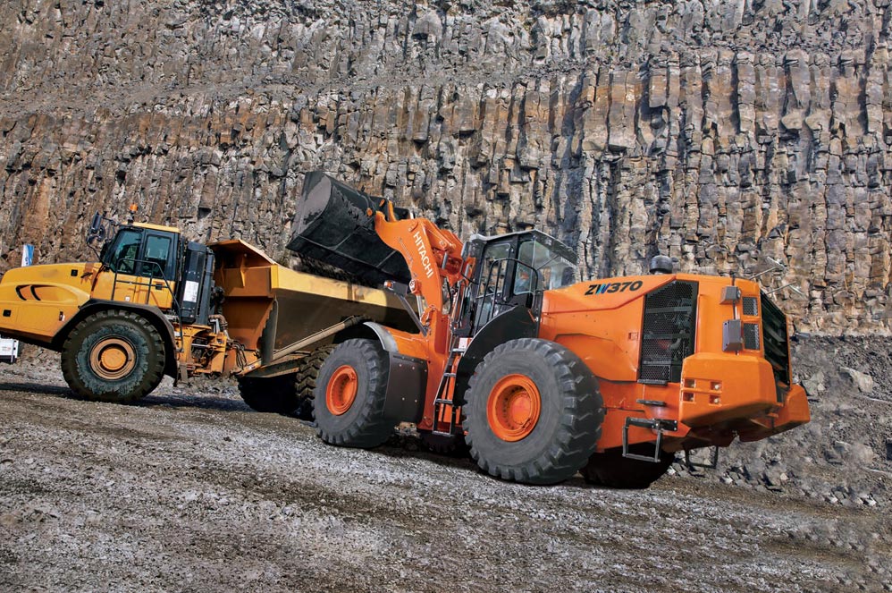 desi machines tata hitachi zw370 5a wheel loader 1
