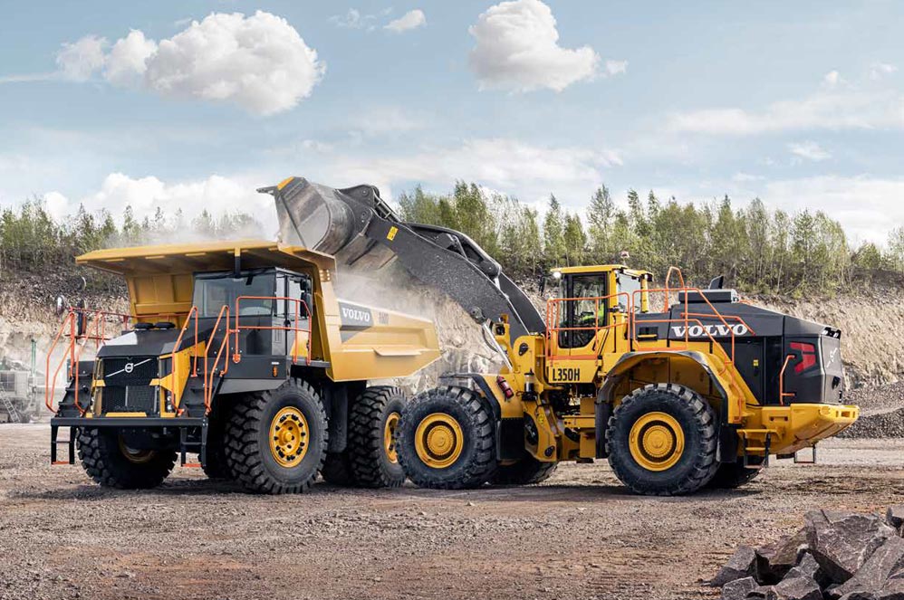 desi machines volvo l350h wheel loader featured