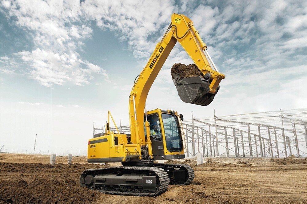 SDLG E6135Fi Excavator Price in India