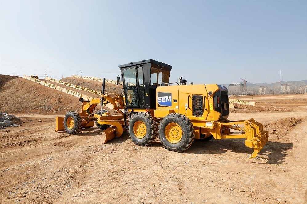 desi-machines-sem-917F-motor-grader-gallery-3