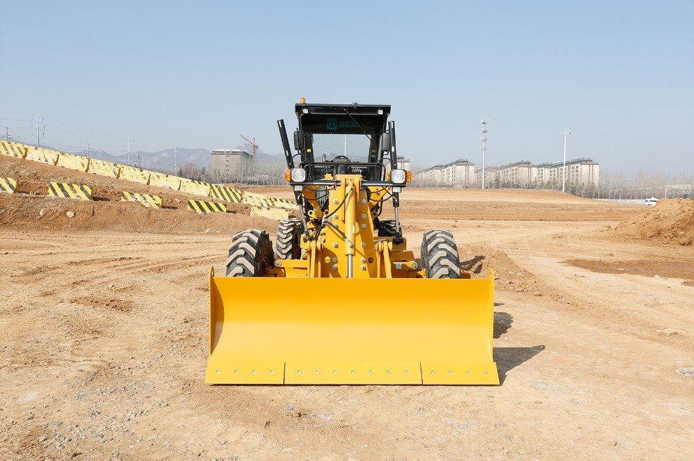 desi-machines-sem-917F-motor-grader-gallery-5