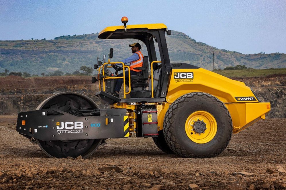 desi-machines-jcb-vm117-soil-compactor-gallery-2