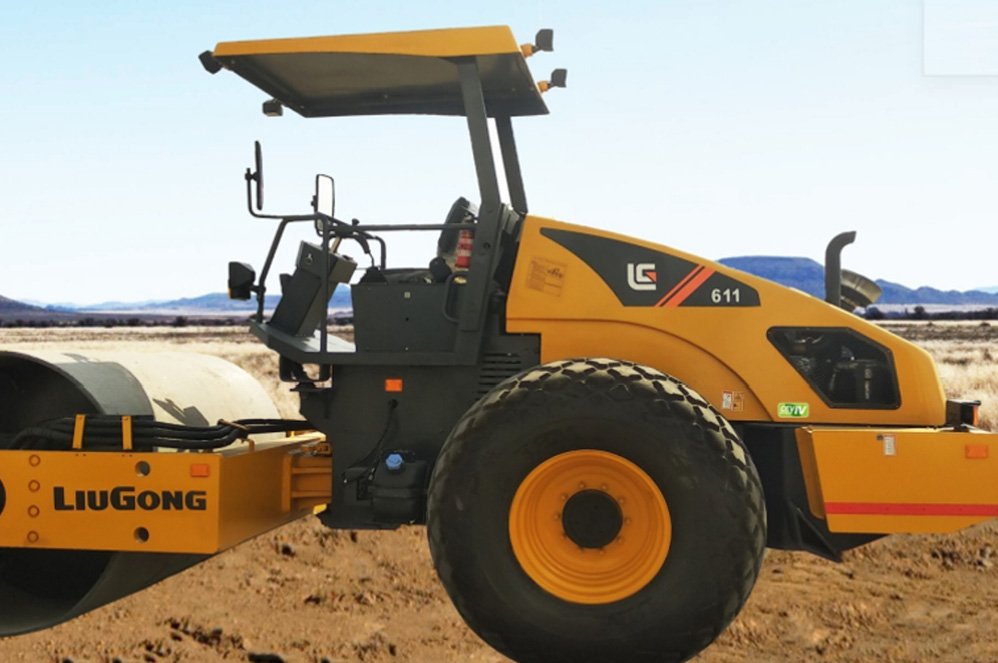 desi-machines-liugong-611-soil-compactor-gallery-2