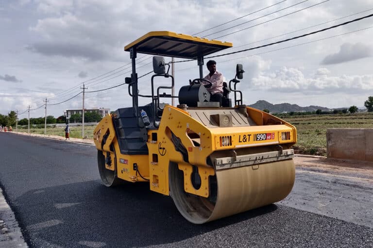 L&T 990 Road Roller