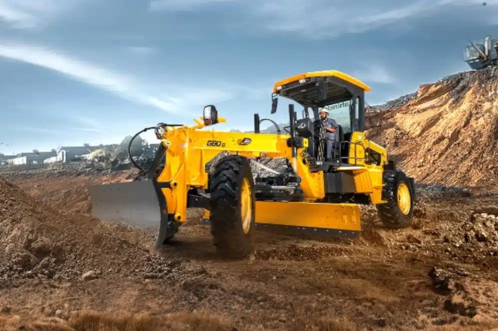 Mahindra Roadmaster G80 Motor Grader in India