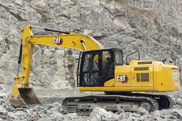 CAT 24-ton Excavator