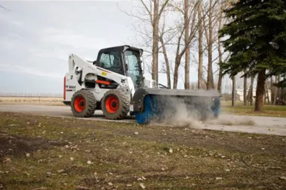 Bobcat S770 Skid Steer Loader Price and Specifications