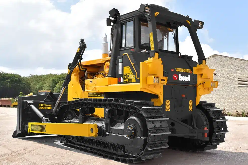 desi-machines-beml-bd155-dozer-gallery-1