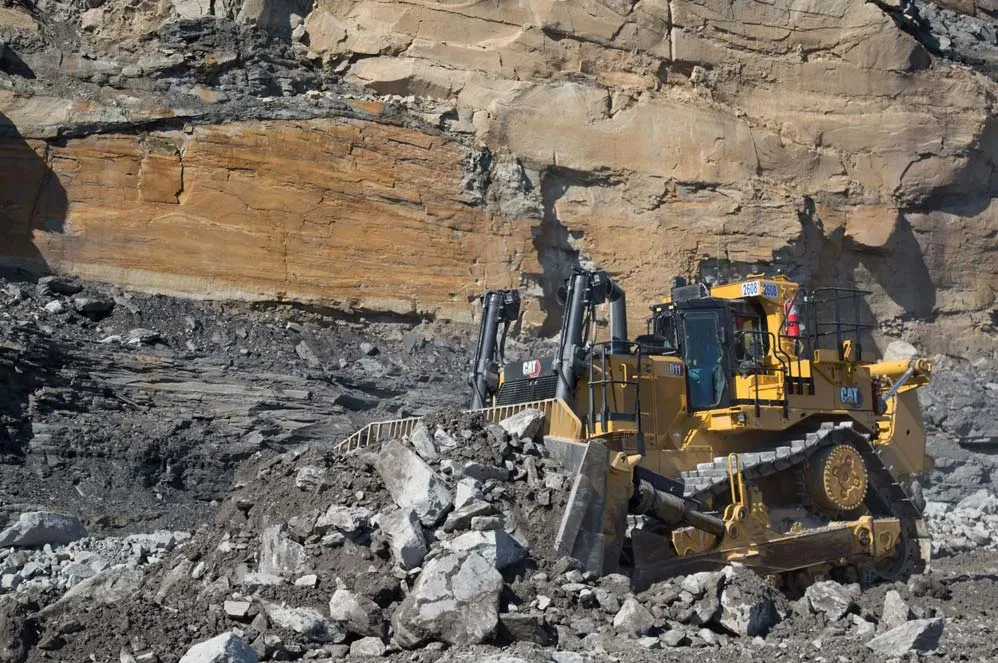 desi-machines-cat-d11-dozer-gallery-4