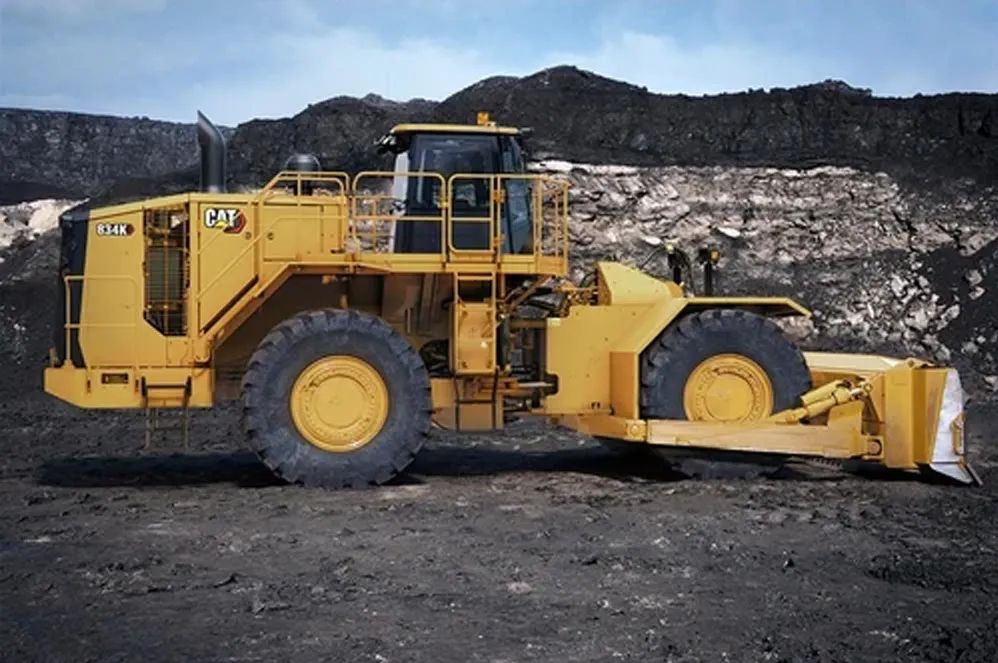desi-machines-komatsu-wd600-6r-wheel-dozer-gallery-3