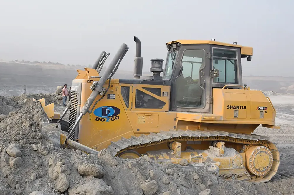 desi-machines-shantui-dh24-c3-dozer-featured